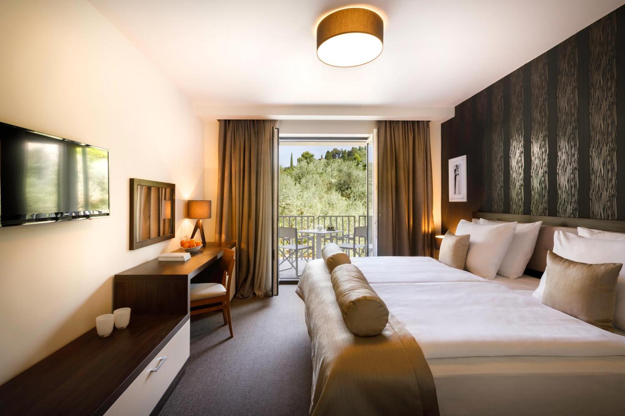 Remisens Bel Moretto - Hotel Metropol Annexe Portoroz Exterior photo